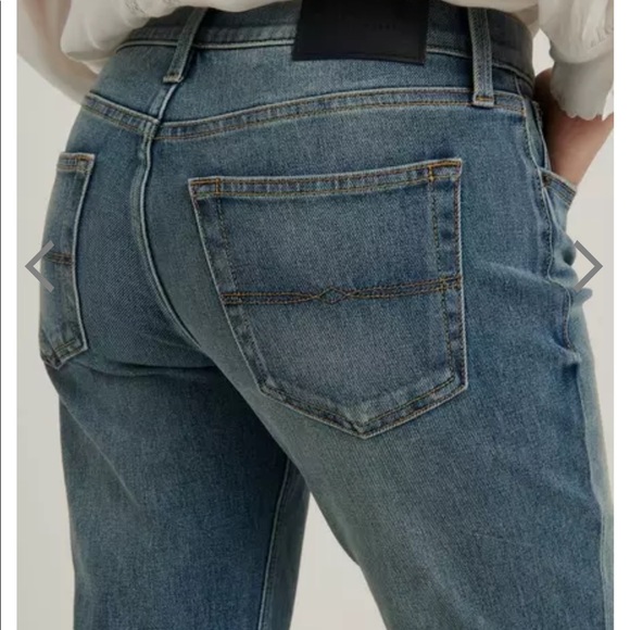 Jeans - Picture 7 of 10